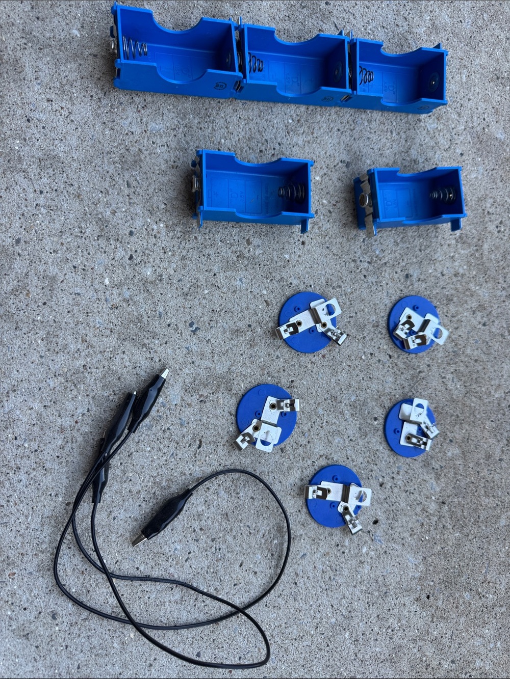 Electrical circuit parts for kids experiments